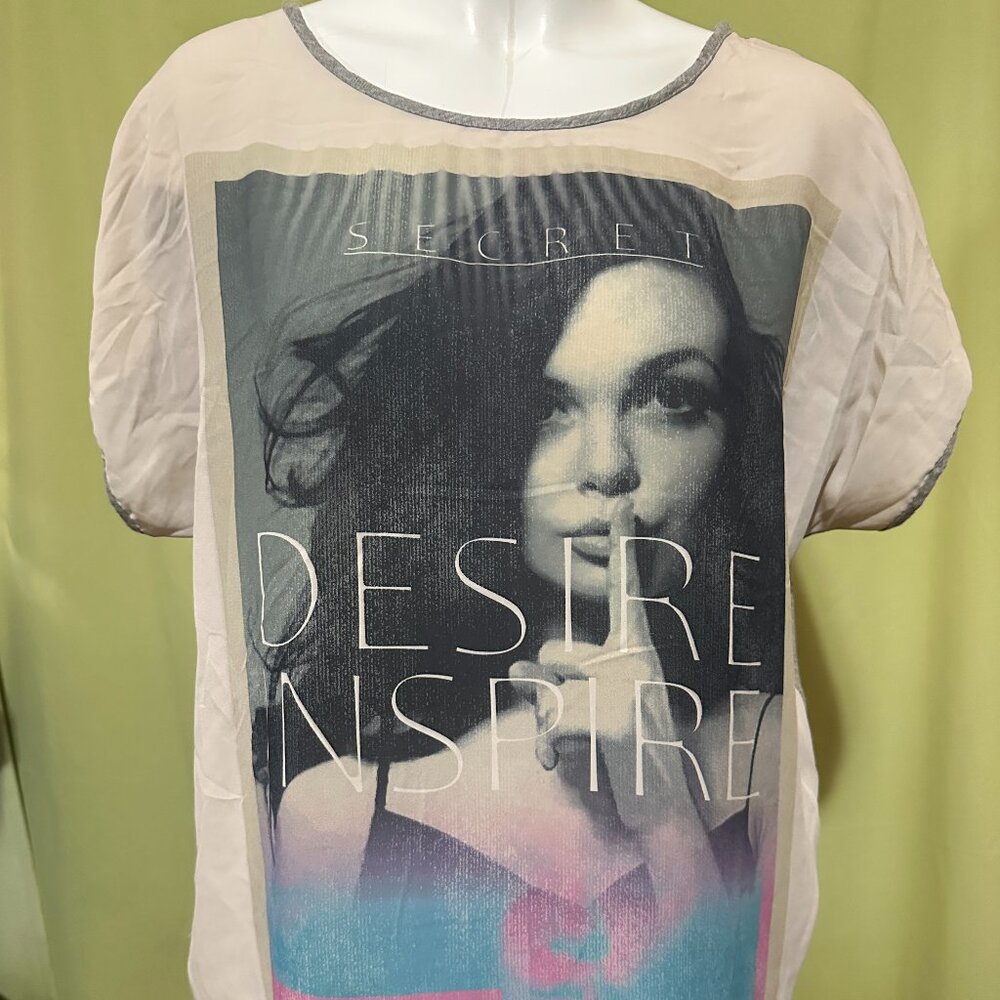 Promesa Desire Inspire Women's Gray T Shirt Size Medium Made in USA Rayon